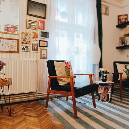 Flat In Historic Villa With Your Own Private Garden, Near City Park Будапешт Экстерьер фото